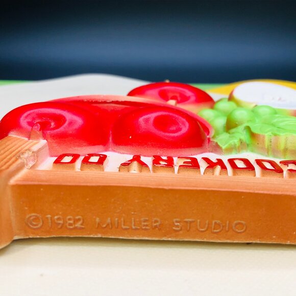 Vintage 1982 Miller Studio COOKERY DO Chalkware Wall Hanging Plaque with Hook - Picture 4 of 10